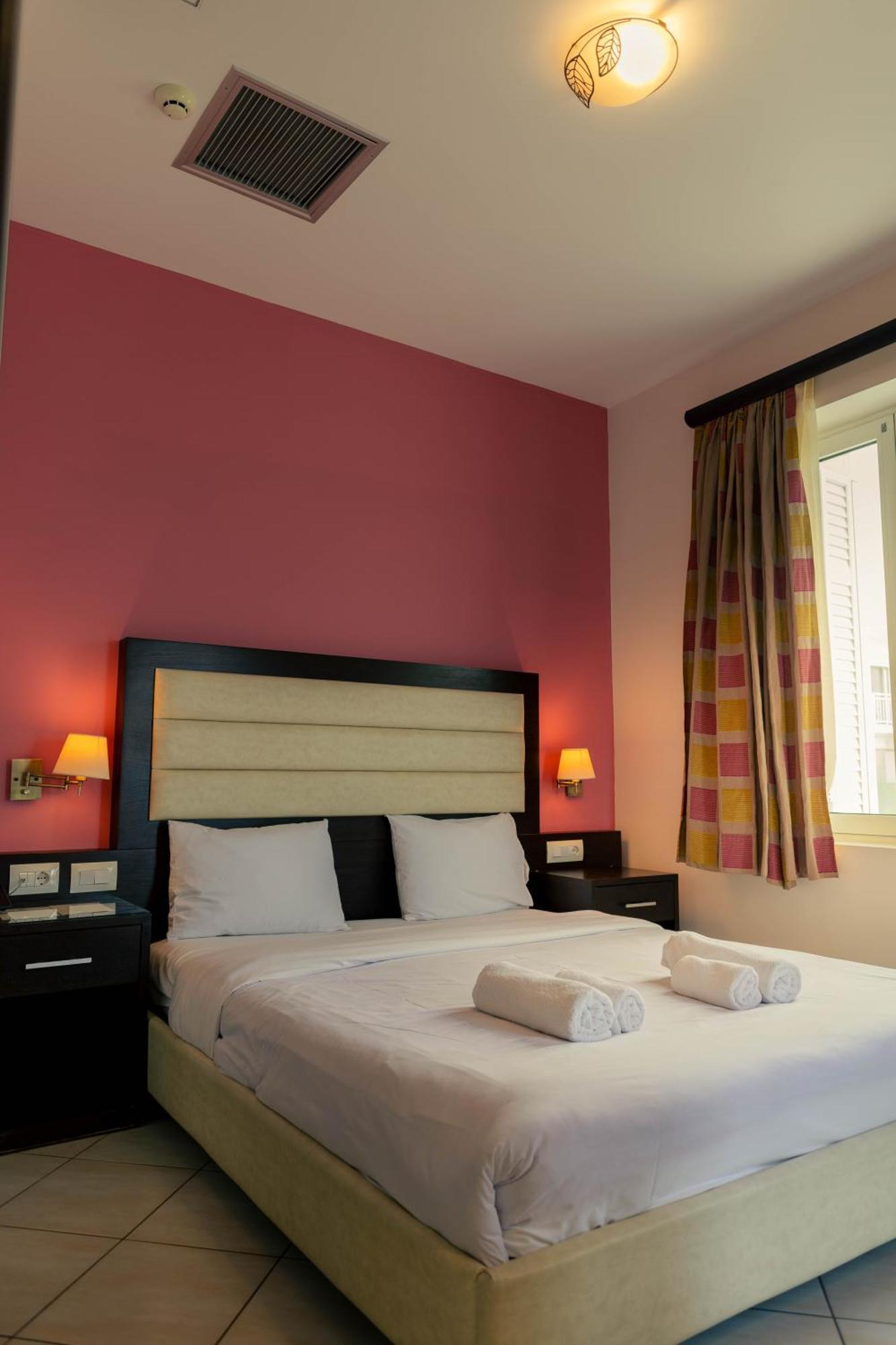 Hotel Kyani Akti Ксилокастрон Екстериор снимка
