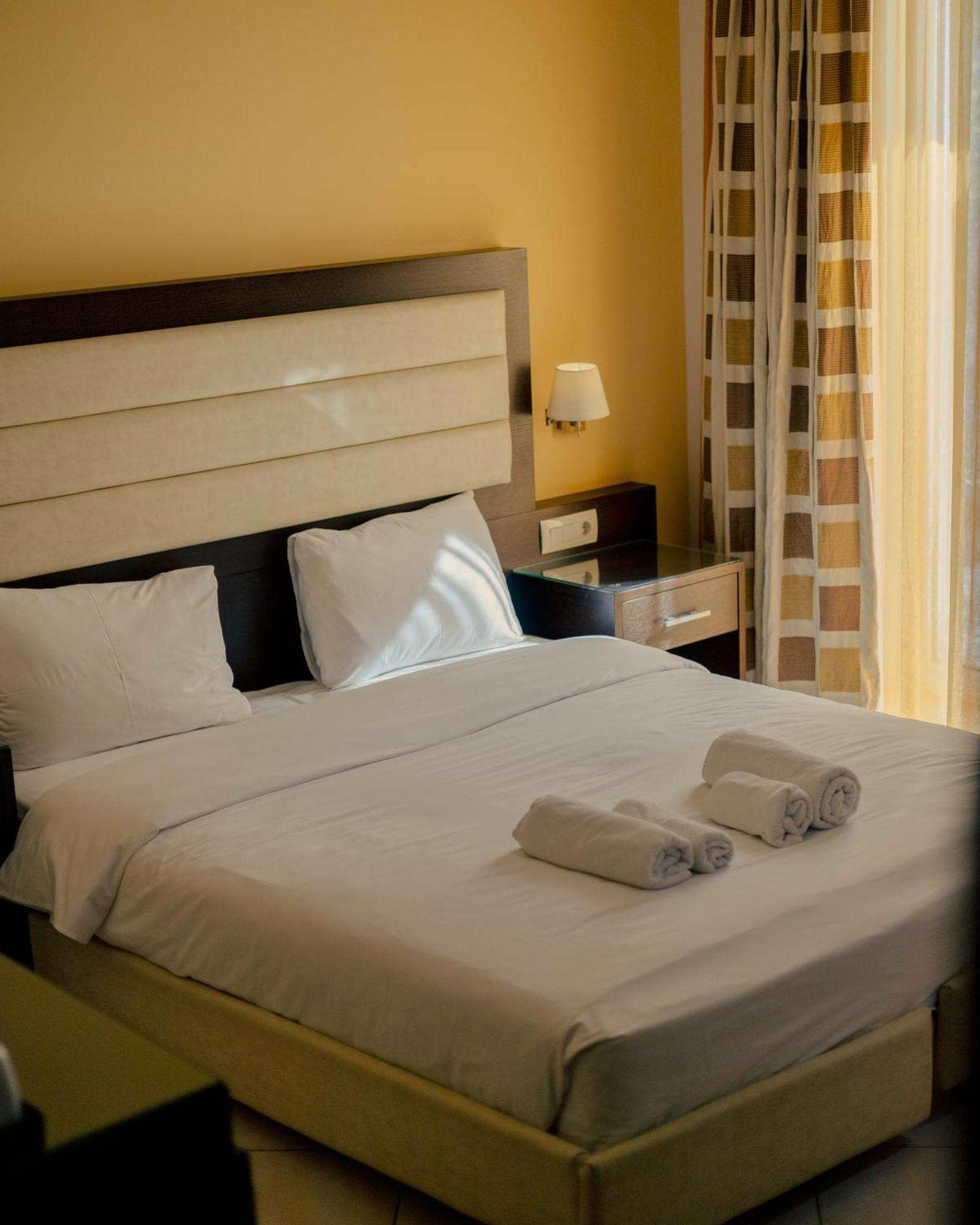 Hotel Kyani Akti Ксилокастрон Екстериор снимка