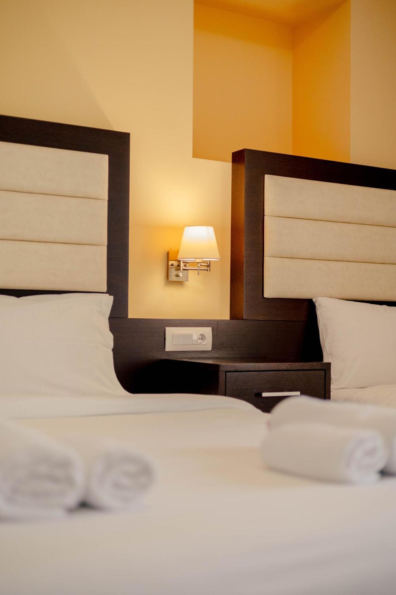 Hotel Kyani Akti Ксилокастрон Екстериор снимка