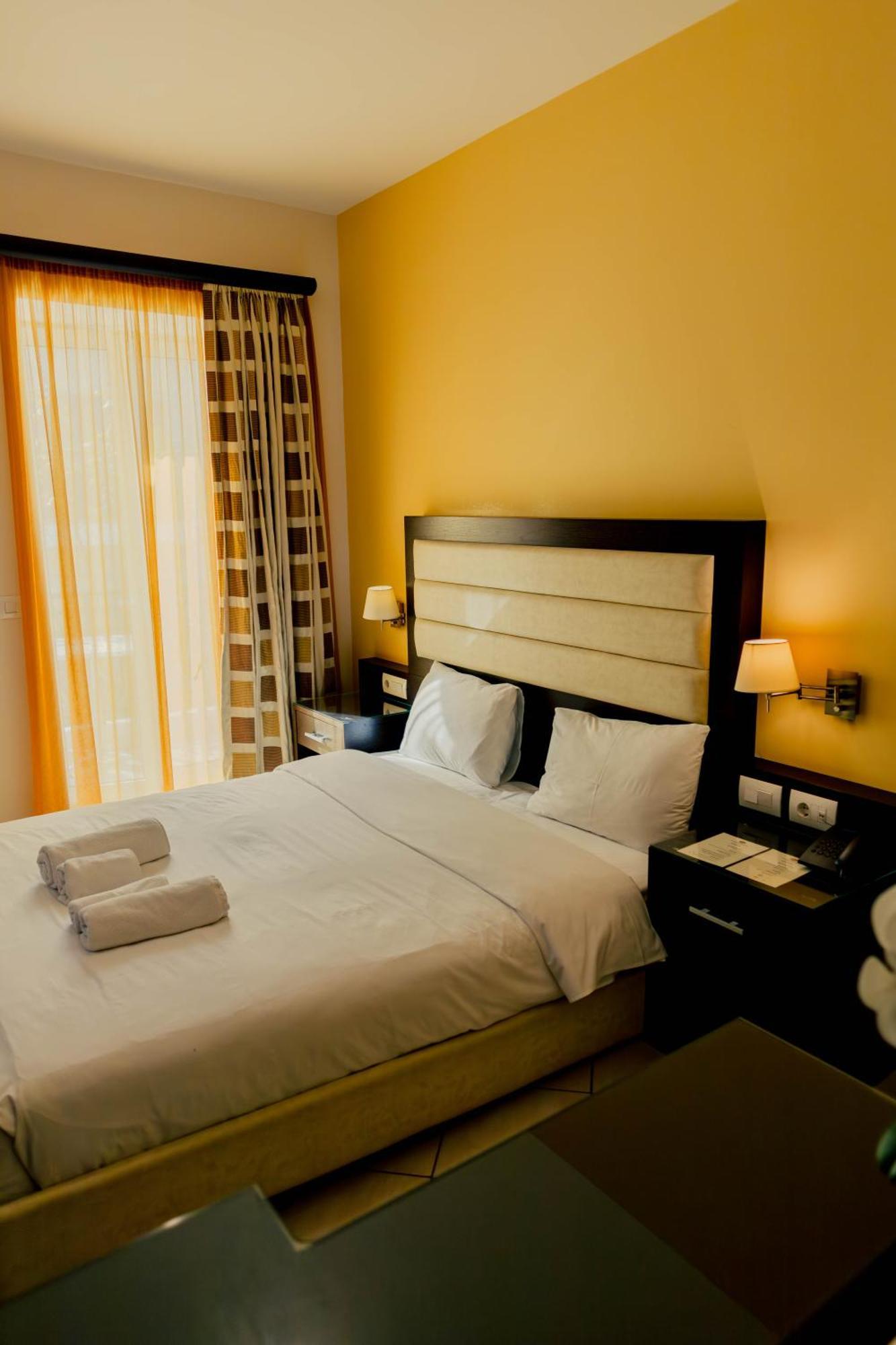 Hotel Kyani Akti Ксилокастрон Екстериор снимка