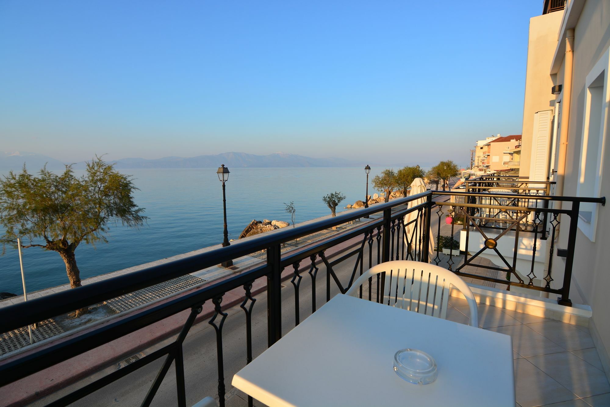 Hotel Kyani Akti Ксилокастрон Екстериор снимка